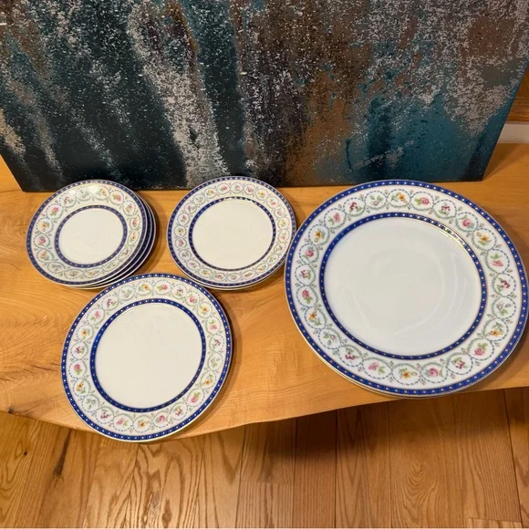 HAVILAND LIMOGES Malmaison 10.25" Dinner Plate - Picture 3 of 16